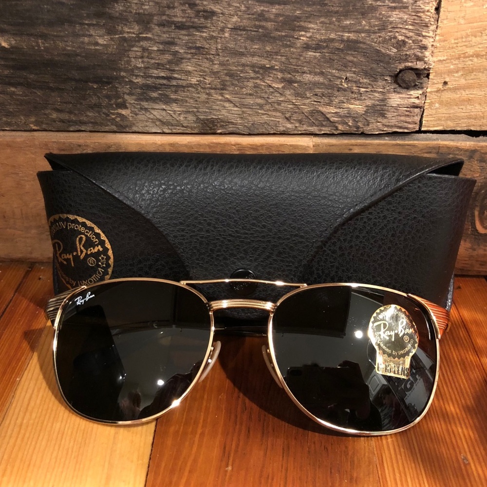 Authentic Ray-Ban Sunglasses - Picture 2 of 3